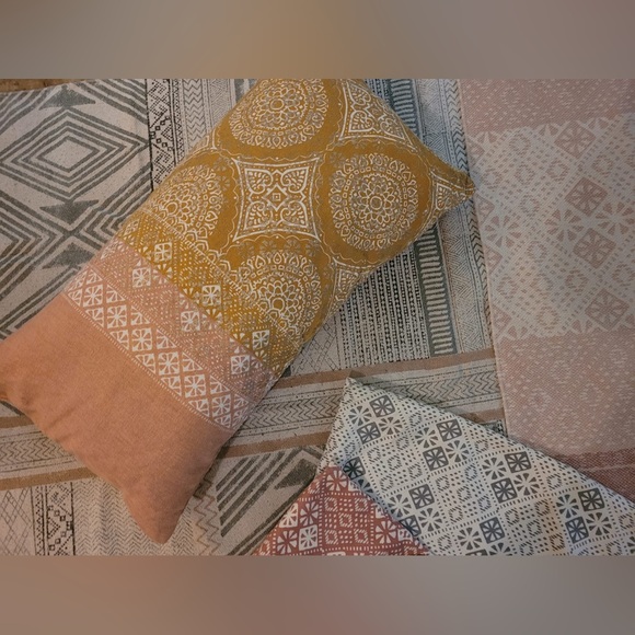 Home Set - Picture 3 of 16